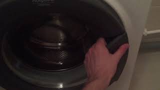 Б/У (БУ) Стиральная машина Hotpoint-Ariston VMSL 501