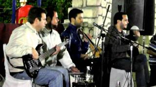 Stelios Makropoulos plays "To Manousaki" - Ziros village party - August 29th 2011