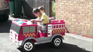 12v battery powered ride on fire engine