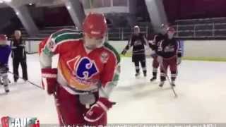 Jeff affronte une équipe de hockey sur glace et se fait tuer sur NRJ