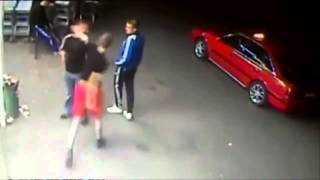 Пьяный гопник отхватил