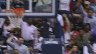 Josh Smith Soars Over the Heat