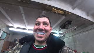 Менеджер Антон пригласил на покатушки