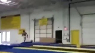 Берегите яйца мужики!