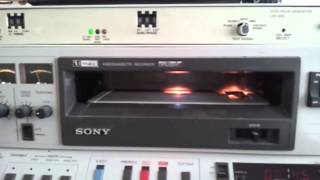 Sony  U-Matic VO 5850P - Sony TBC BVT 810P - BTS Sync pulse generator  LDK 4220