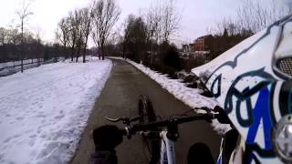 [GoPro Hero] MTB | Winter Goes On 2015 | EVRYONE