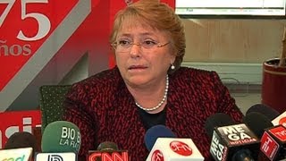 Bachelet defendió a su hijo y abrió la posibilidad de una "campaña sucia" en su contra