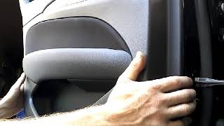 Как снять обшивку карту задней двери OPEL INSIGNIA (2017)demontaz boczka drzwi tyl/door panel remova