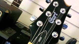 Amped/Jaybells Music - Cort M520 Demo
