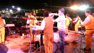 Chica grupera en vivo