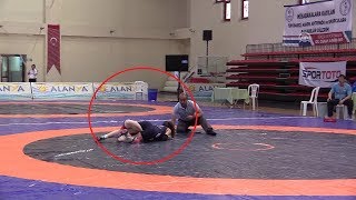 Bu nasıl pozisyon kadın güreşçiler nefes kesti