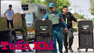 Ngay lúc này tại xã Trung An nơi vây bắt Thượng uý Công An LÊ QUỐC TUẤN TỨC Tuấn “Khỉ"