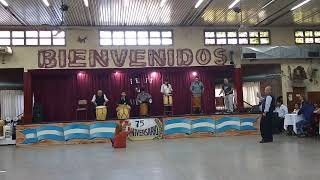 Bombos y canto M Fierro