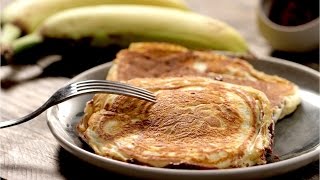 Nutella Banana Stuffed Pancakes