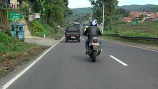 my accident with gs250 @ jln raya purwakarta 169 km 3 padalarang