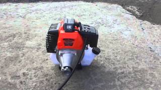 Триммер CARVER PBC-52, двигатель на прогулке.