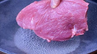 【小穎美食】萬萬沒想到，把豬肉放進滾燙的開水中，出鍋瞬間變美食，太香了