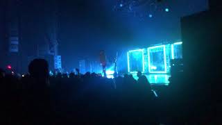 ocean eyes/playboy shit LIVE blackbear dead 2 the world tour