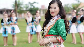 xyoo tshiab los txog Xia xiong