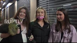 Ireland: Dubliners react to midnight COVID curfew