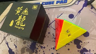YuXin HuangLong M Magnetic Pyraminx Unboxing & AO5 - Daily Puzzles