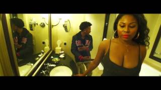 JeiParke feat. MEDINA - "Options"