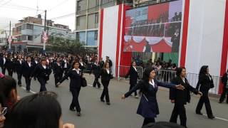 Bentin desfile 2017