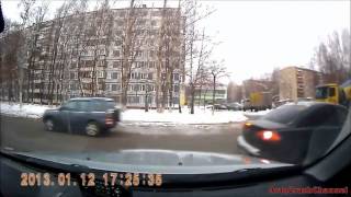 Аварии на видеорегистратор 2013 (04)/ Сar crash compilation 2013 (04)