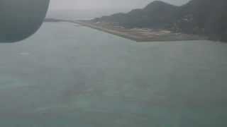 Самолет Праслин - Маэ. Посадка. Сейшельские острова. Airplane Praslin - Mahe. Planting. Seychelles.