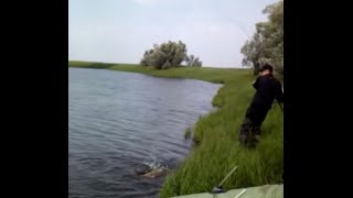 Дикий клев щуки! Рыбалка на севере Сибири