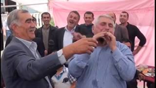 Usda Nadir Zurnada Arag Icmeyi buyurub baxin (Rauf 7997)