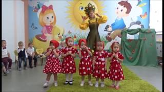 Танцевальный номер "Рябинки"