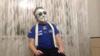 Батя в здании!!! Спасайте задницы!!!