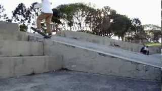 10 TRICKS OLD SCHOOL SKATEBOARDING WITH ALEX HEITZ (GRINDERS SKATEBOARDING)