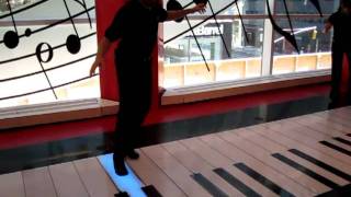 New York, FAO Shwartz, le Big Piano (vu dans le film Big avec Tom Hanks)