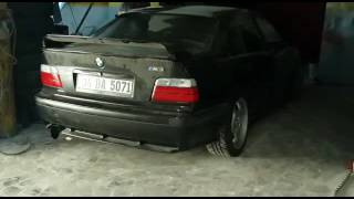 Bmw e36 m3 v8 4.4 m60 sound
