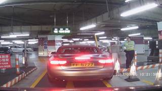 停車場: 銅鑼灣 時代廣場 (入)