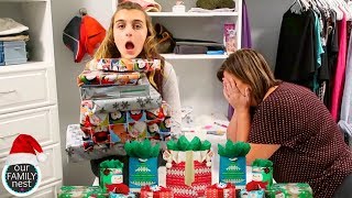 WRAPPING MY OWN CHRISTMAS GIFTS!