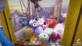 CUTE PENGUIN , CLAW MACHINE WIN