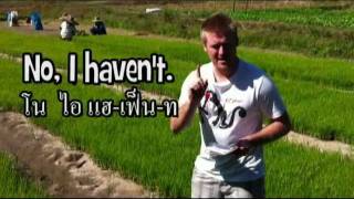 ฝรั่งพูดภาษาเหนือ "กิ๋นเข้าแล่วกา"
