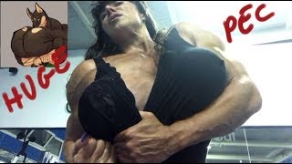 Worship my huge pec, little man!