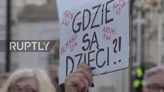 Poland: Protesters rally in Warsaw against govt treatment of migrants on Poland's eastern border