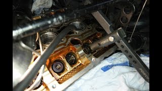 Замена маслосъёмных колпачков на моторе 2.5т Вольво хс90.