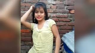 Desi teen Hot Sexy Dance... Bachhe dur raho