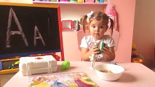 Учим буквы вместе с Ариной Буква А Русский Алфавит Алфавит для детей Russian alphabet Funny baby
