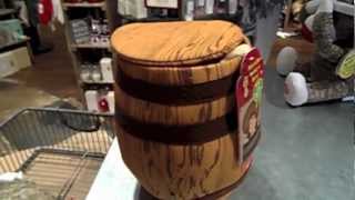 Funny Toys at Cracker Barrel Restaurant (fun Video)