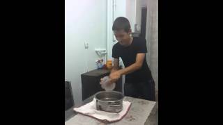 Kaynar Suyun İçine Buz Atılırsa Ne Olur?(Fail)
