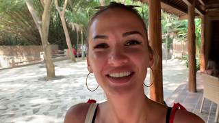 KATTY Q / VLOG / Elephant park in Lombok, first time touch the snake