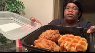 KFC NASHVILLE HOT CHICKEN & WAFFLES REVIEW!!EATING SHOW