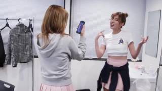 APINK's Bomi and Hayoung fangirling over SNSD 'I GOT A BOY'